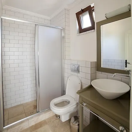 Assos Oleas Ayvacik (Canakkale)