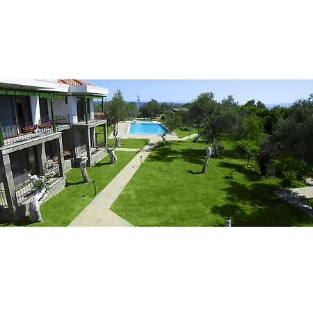 Hotel Assos Oleas 4*