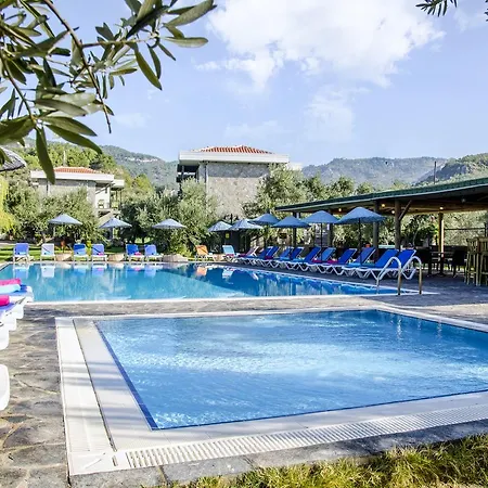 Hotel Assos Oleas